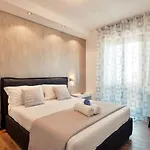 Coral Bay Charming House