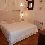 Alba Ruja Apartment