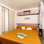 Torre Del Porticciolo Camping Village Glamping