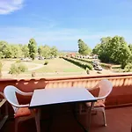 Casa Rosella