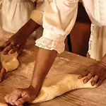 Omu Axiu