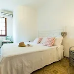 Spazioso Appartamento Al Mare Con Giardino T0520