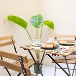 Piazza Martiri Apartment