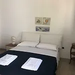 Hibiscus B&B