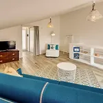 Penthouse 104 Sea View -Magnolia Holidays