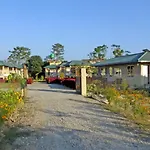 Tharu Mahal