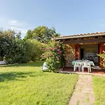 Appartamento Trilocale Le Canne 6 Posti Letto Con Giardino