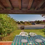 Appartamento Trilocale Le Canne 6 Posti Letto Con Giardino