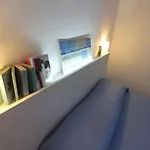 Sandalia House