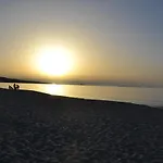 Miramare Struttura Sulla Spiaggia