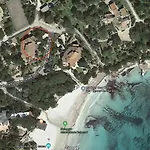 Porto Istana Beach House