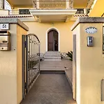 Tilibbas Bay Flat - Klodge