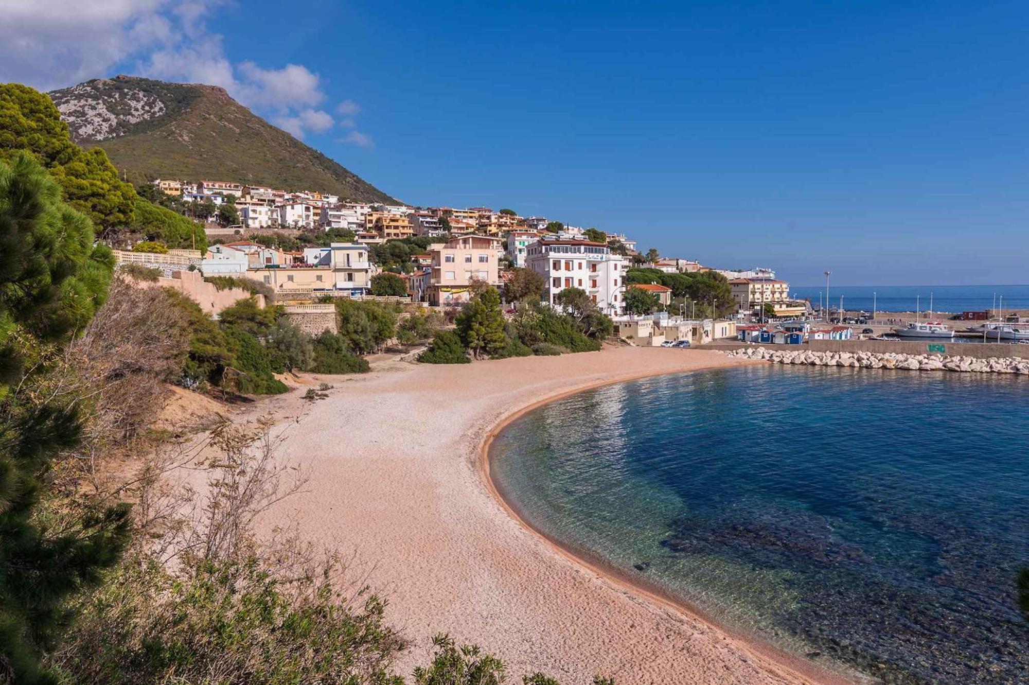 In - Nuoro * Cala Gonone