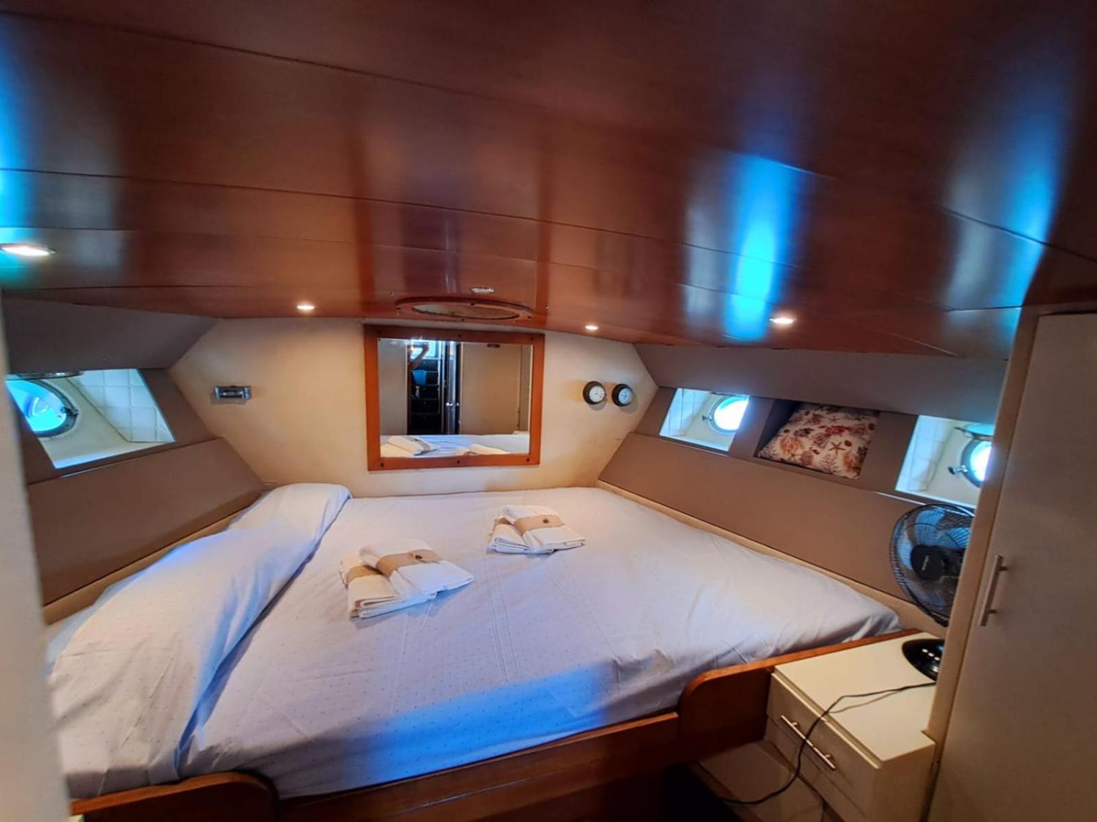 Sweet Dream In Boat