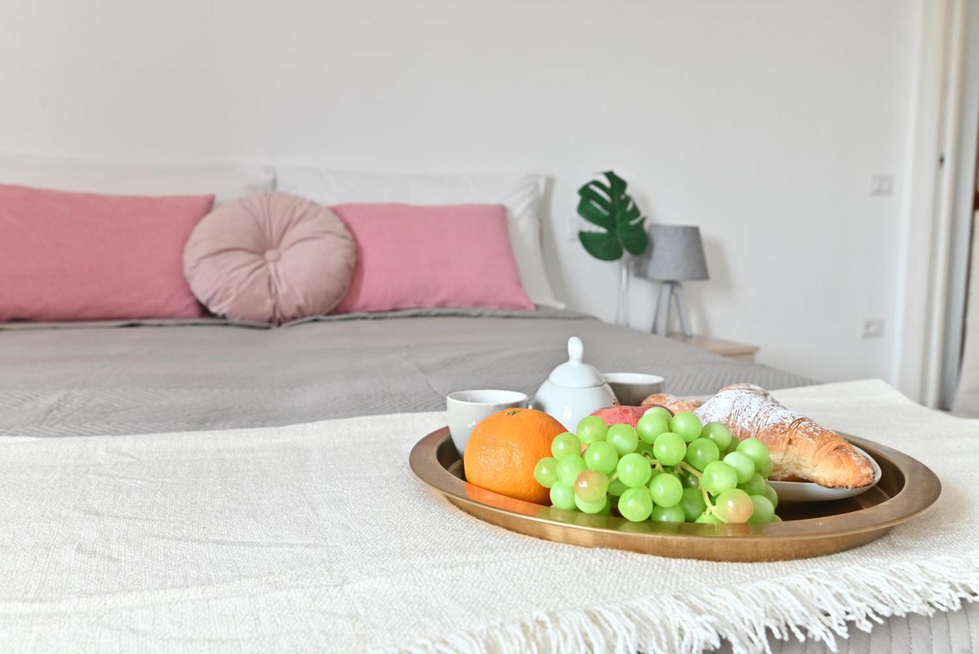 Apartment Izzhome The King Pula
