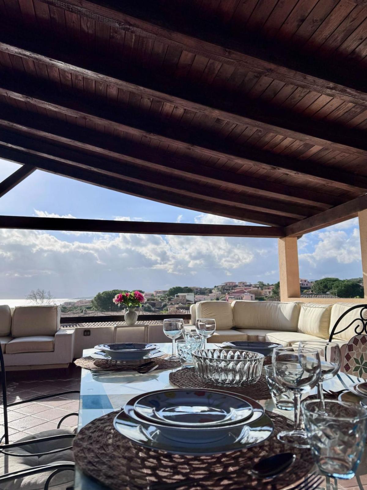 Panoramic Seaview Apartment *