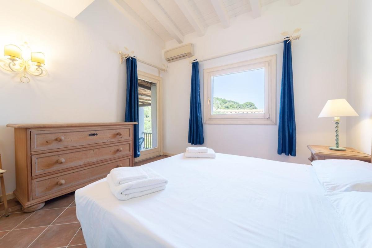 -top Location- Casa Con Piscina E A 300 Mt