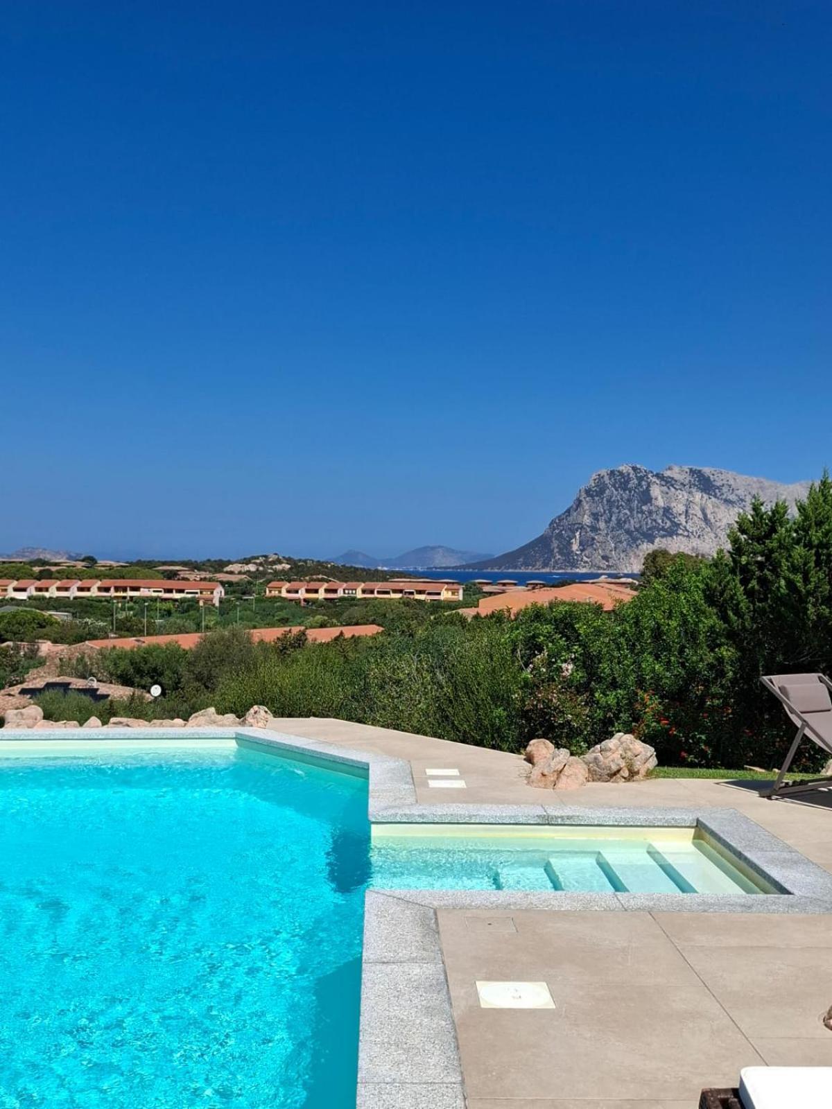 Capo Coda Cavallo Baia Salinedda Apartment