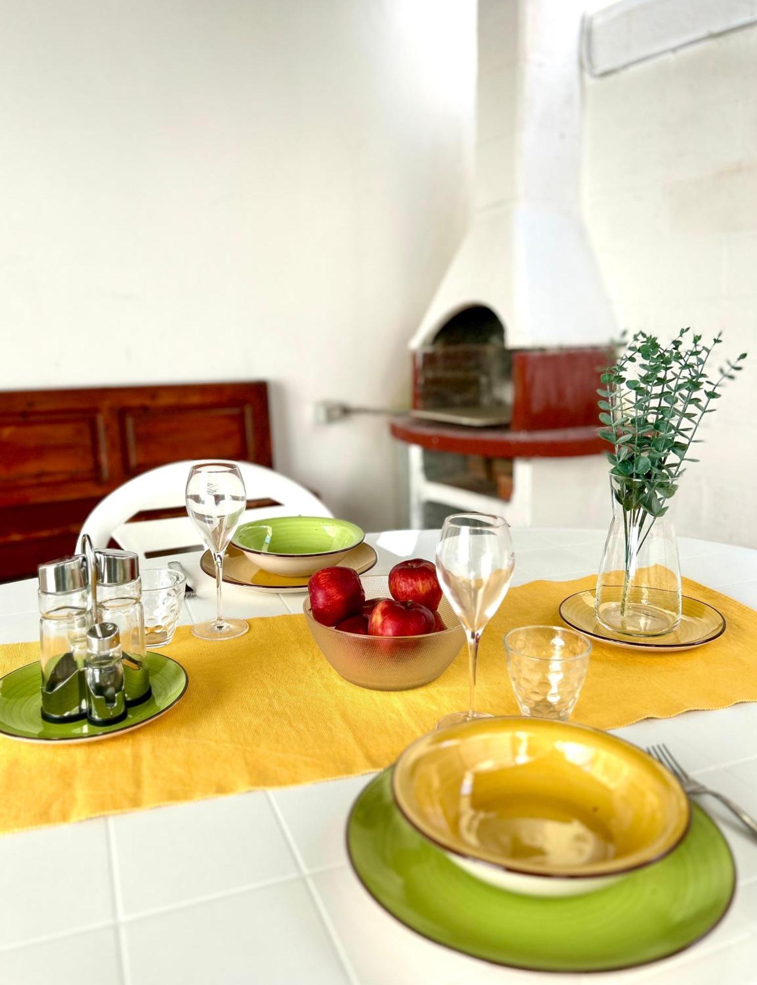 Nura's - Grace Seaside Apartment *